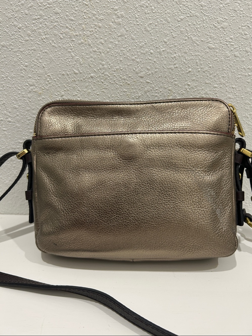 Fossil Piper Toaster Crossbody with Metallic Foil Finished Leather & Key Charm - Picture 10 of 17